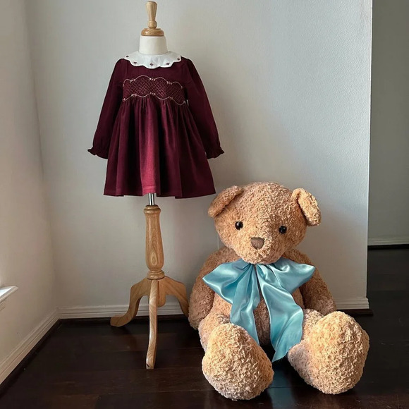 NWT Pretty Girls Smocked Dress Spanish Style Flower Embroidery Long Sleeve 6Y - Picture 5 of 5